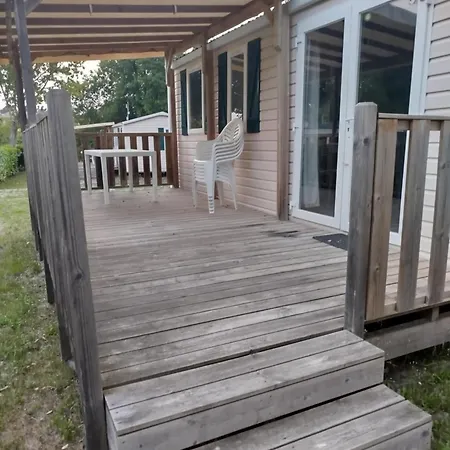 Mobil-home 6 Places Dans 4 Etoiles *